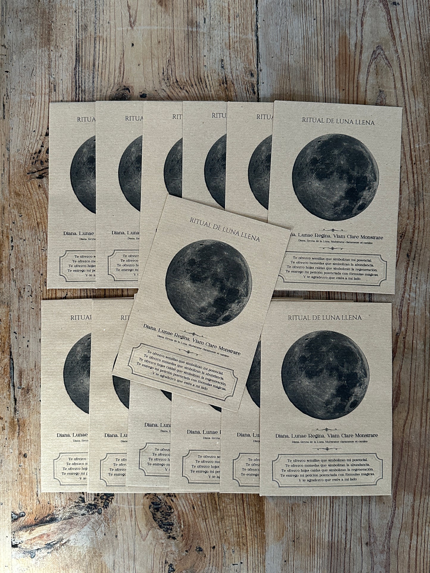 LUNA LLENA - 13 SOBRES POTENCIADORES PARA RITUALES - CON HILO ROJO